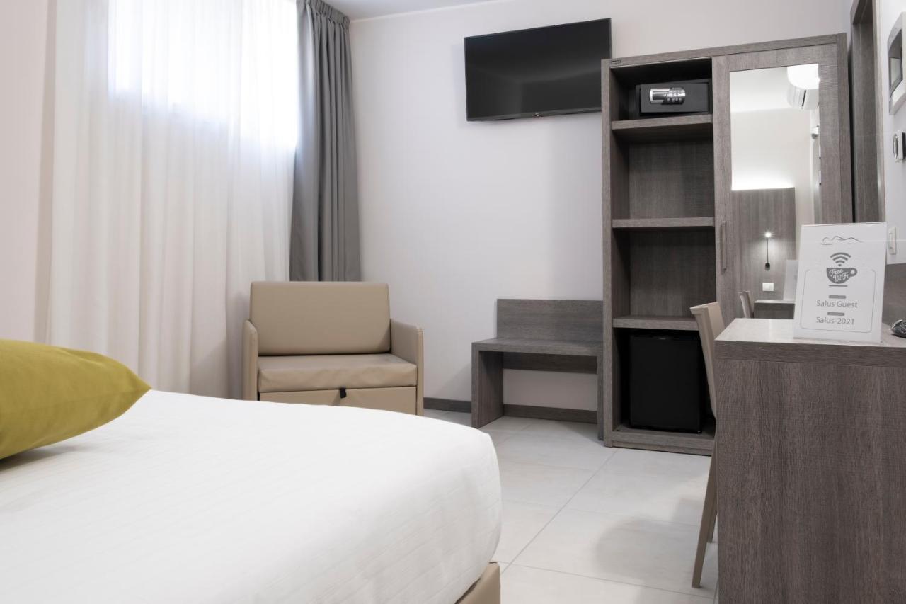 Hotel Salus Locazione Turistica Verona Exterior foto